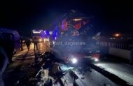 Пассажирский автобус въехал в КамАЗ в Бабаюртовском районе, погиб один человек