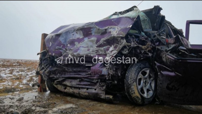 В столкновении двух легковых машин в Ногайском районе погибли четыре человека