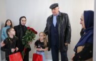 Премьер Дагестана навестил семью погибшего в СВО военнослужащего Шамиля Гаджимурадова
