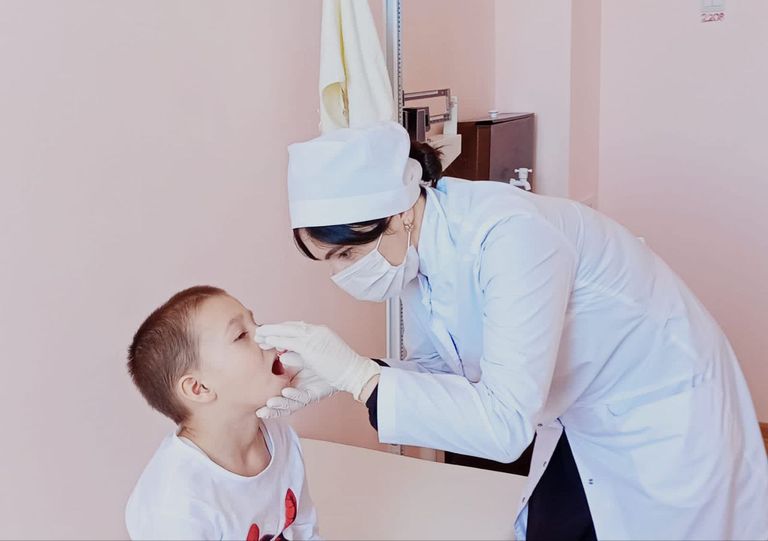 В Дахадаевском районе туровая вакцинация от полиомиелита выполнена на 97,4%