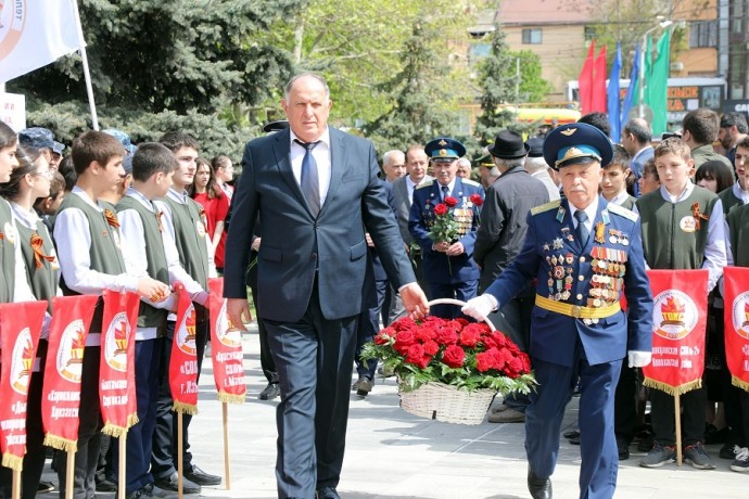 Абдулмуслим Абдулмуслимов принял участие в патриотической акции 