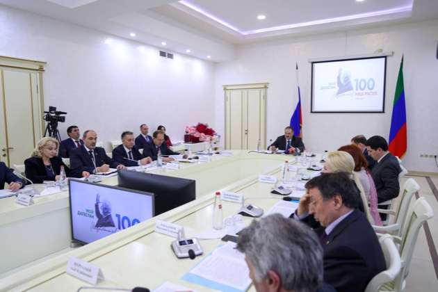 Сергей Меликов провел заседание Совета при главе Дагестана по науке и образованию