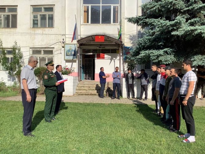 Очередную группу призывников из Табасаранского района проводили на военную службу