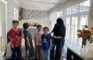 Депутат Госдумы Артем Бичаев помог собраться к школе 35 детям из Дагестана