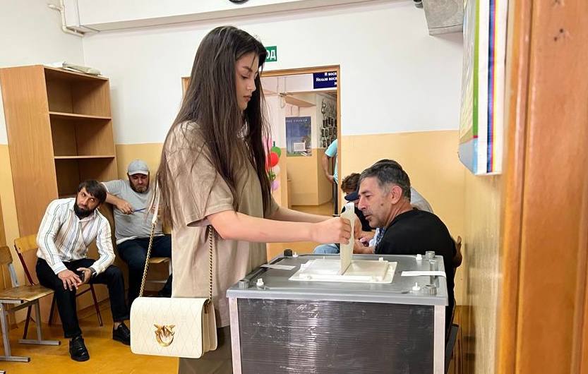 «Единая Россия» выиграла выборы в горсобрания четырех городов Дагестана