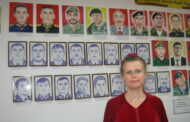 Художница Елена Кырмызы Нар нарисовала новые портреты дагестанцев — участников СВО