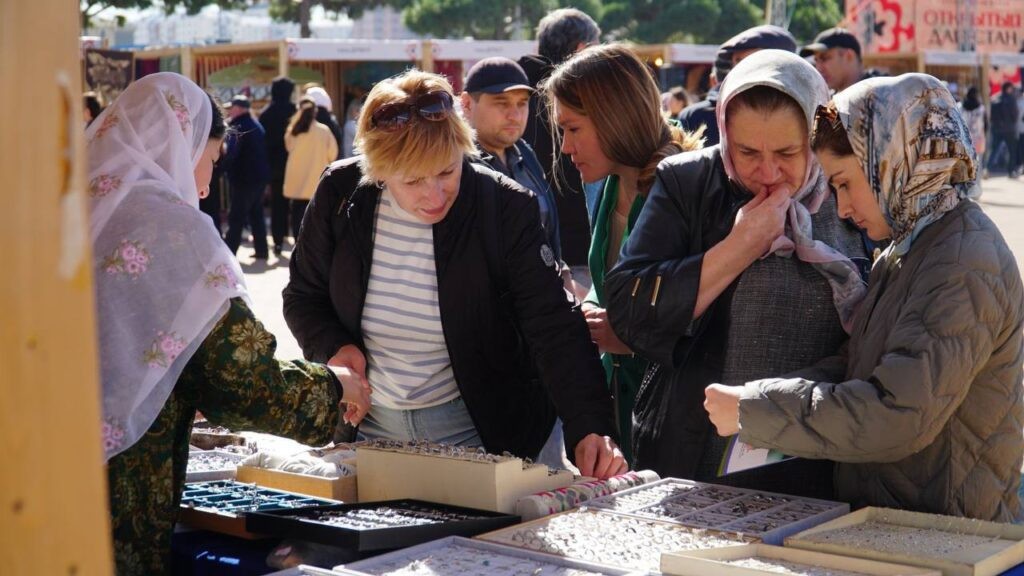 Дагестан открыли границы. Махачкала туризм. Открой Дагестан.