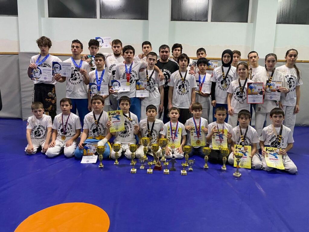 Сборная Дагестана по кудо заняла второе место на чемпионате СКФО