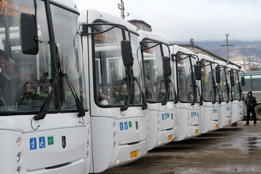 Большие автобусы вернутся на маршрут Махачкала - Каспийск