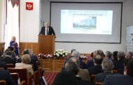 Абдулмуслим Абдулмуслимов вручил молодым ученым РАН именные стипендии главы Дагестана