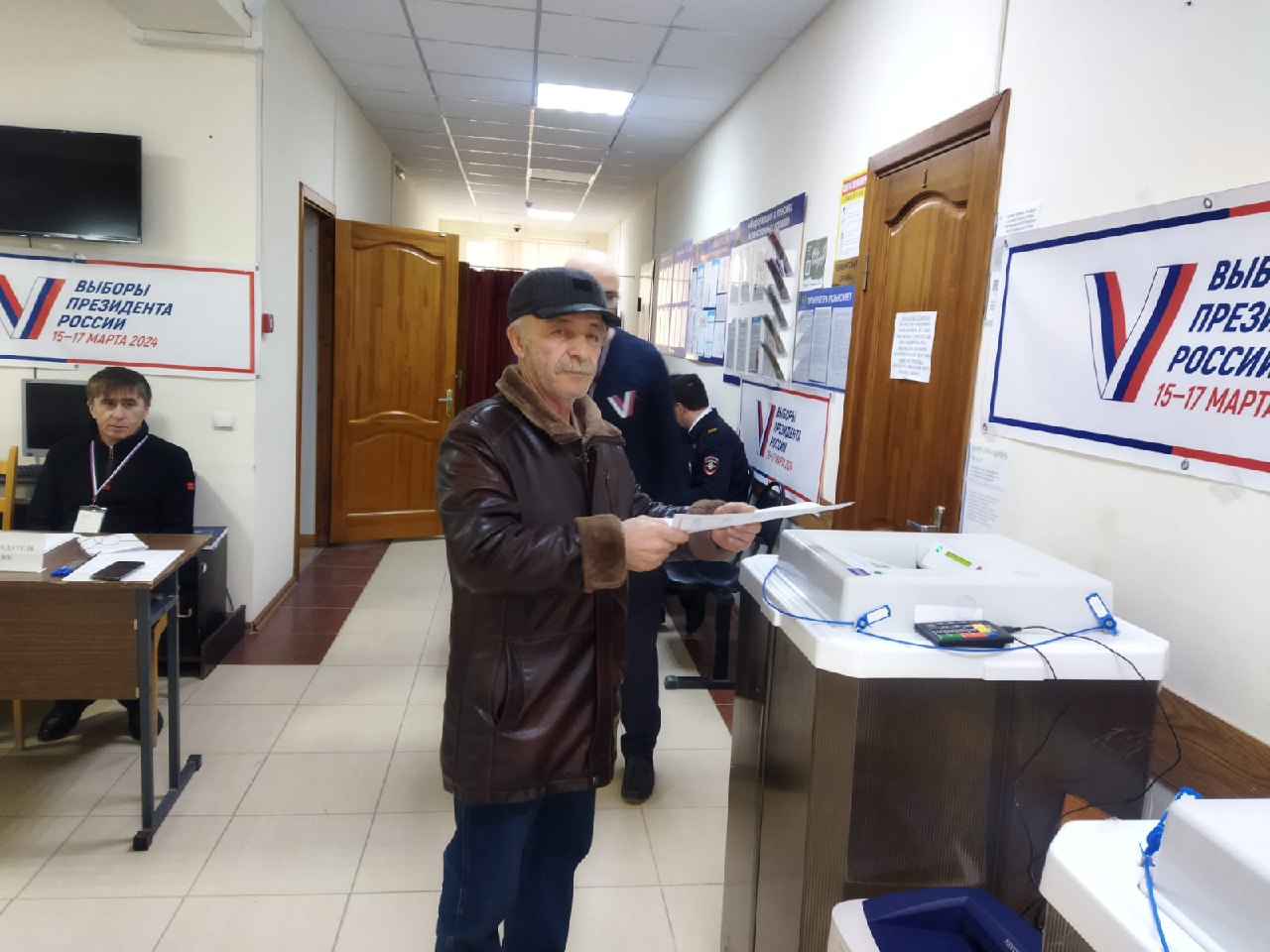 В Дагестане стартовал второй день голосования на выборах президента России