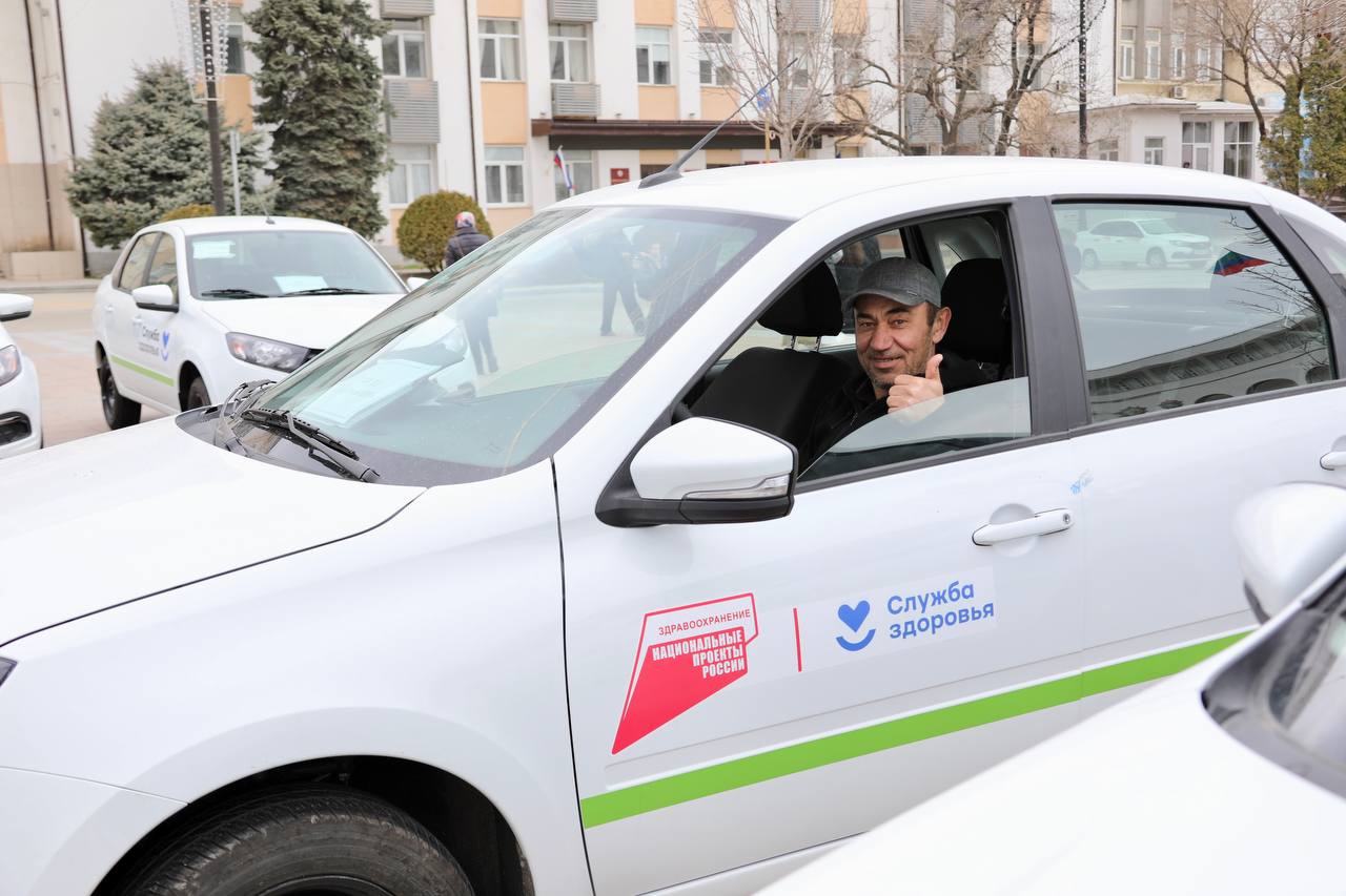 Дагестан получил 42 единицы нового санитарного автотранспорта