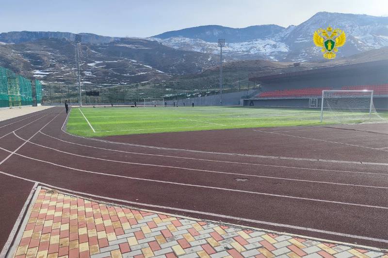 Чиновника в Дагестане заподозрили в злоупотреблении полномочиями при строительстве футбольного поля