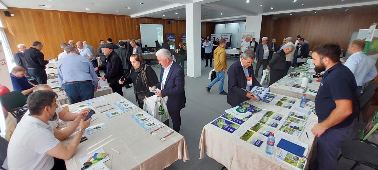 В Дербенте проходит семинар для специалистов виноградо-винодельческой отрасли