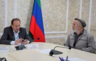 Вице-премьер Муслим Телякавов провел выездной прием граждан в Хасавюрте