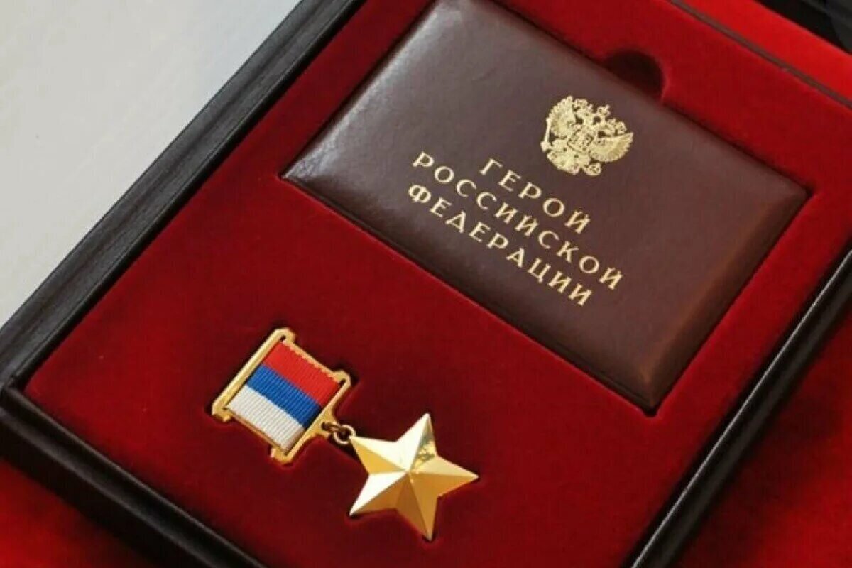 Юсуп Умавов зачитал Ибрагим-Паше Садыкову поздравительный адрес от главы Дагестана