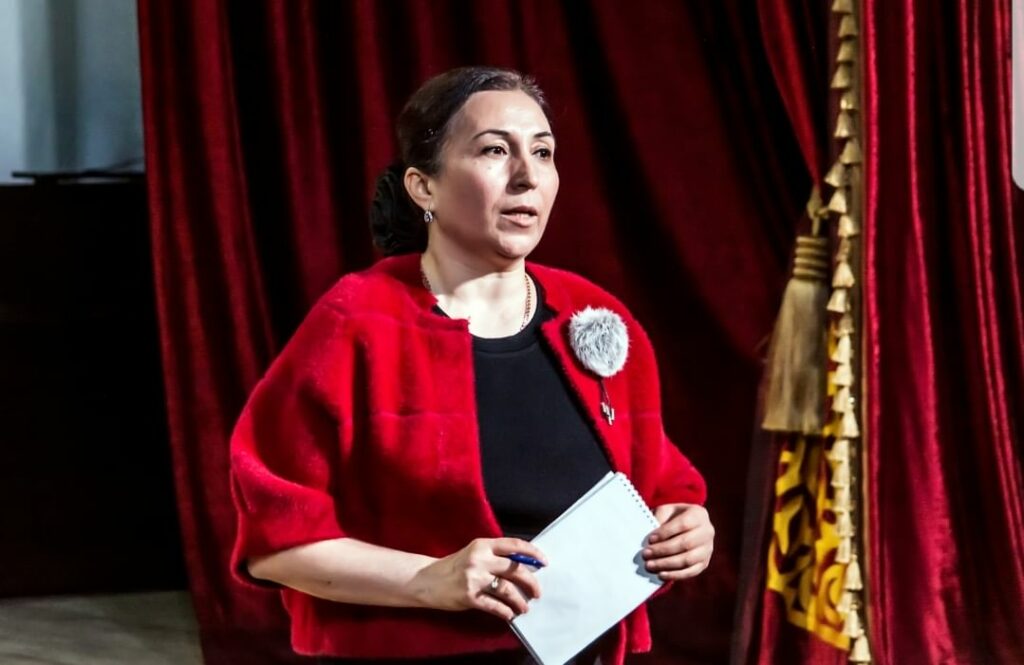 Дагестанская поэтесса победила в Международном конкурсе поэзии