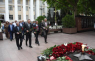 Депутаты почтили память жертв трагедии в Махачкале и Дербенте