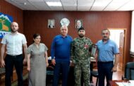 Работники социальной службы Курахского района встретились с участником СВО