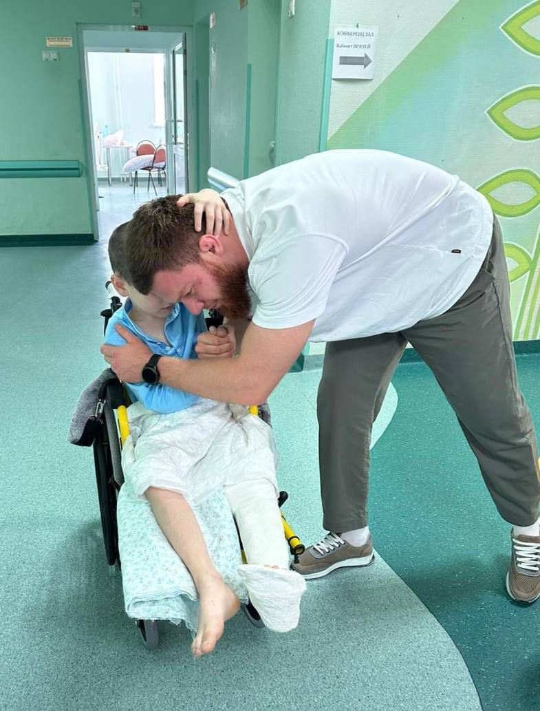 Двое детей, пострадавших в ДТП в Москве идут на поправку