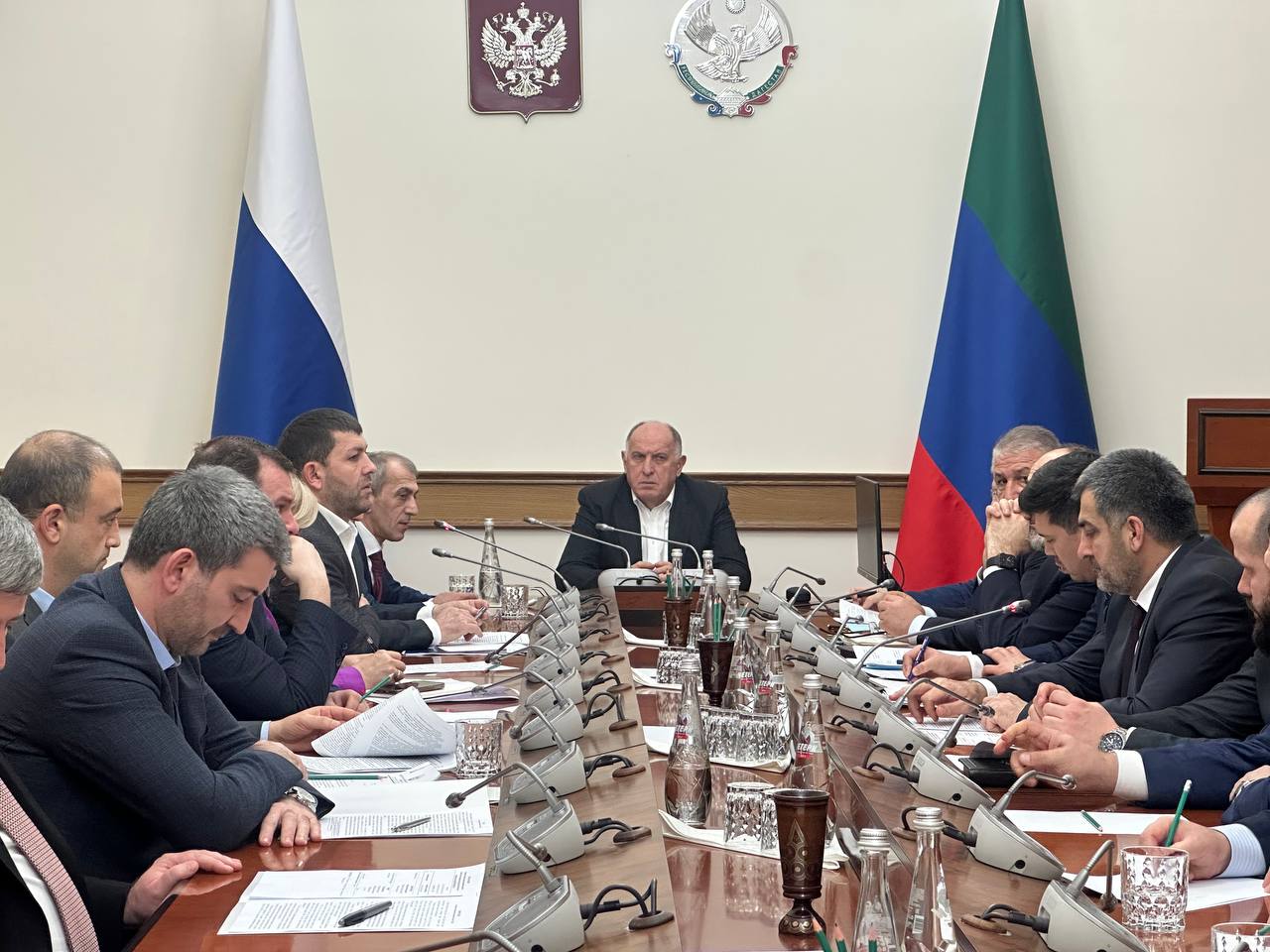 Вопросы развития поселка Тарки обсудили в Махачкале