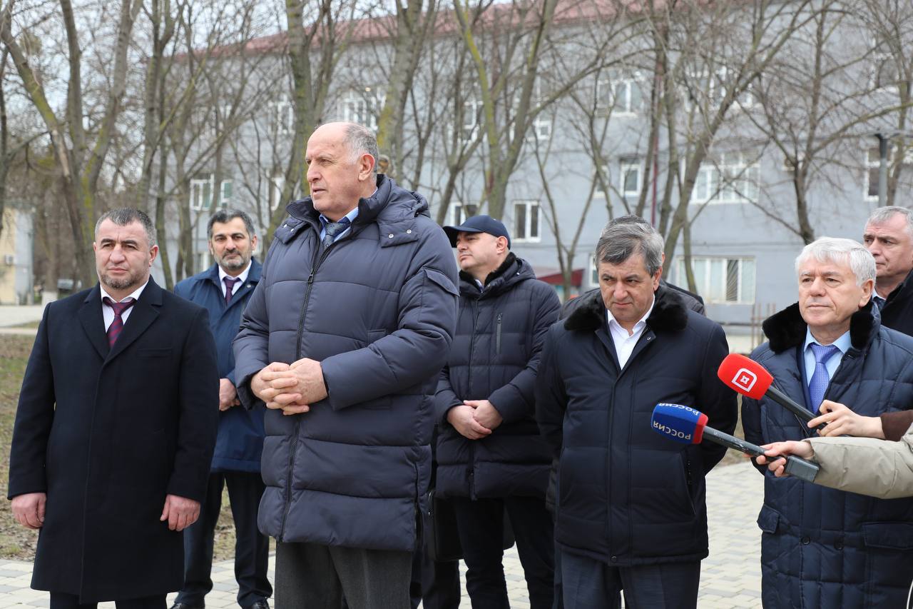 Абдулмуслим Абдулмуслимов принял участие в акции «Одна страна — одна семья»
