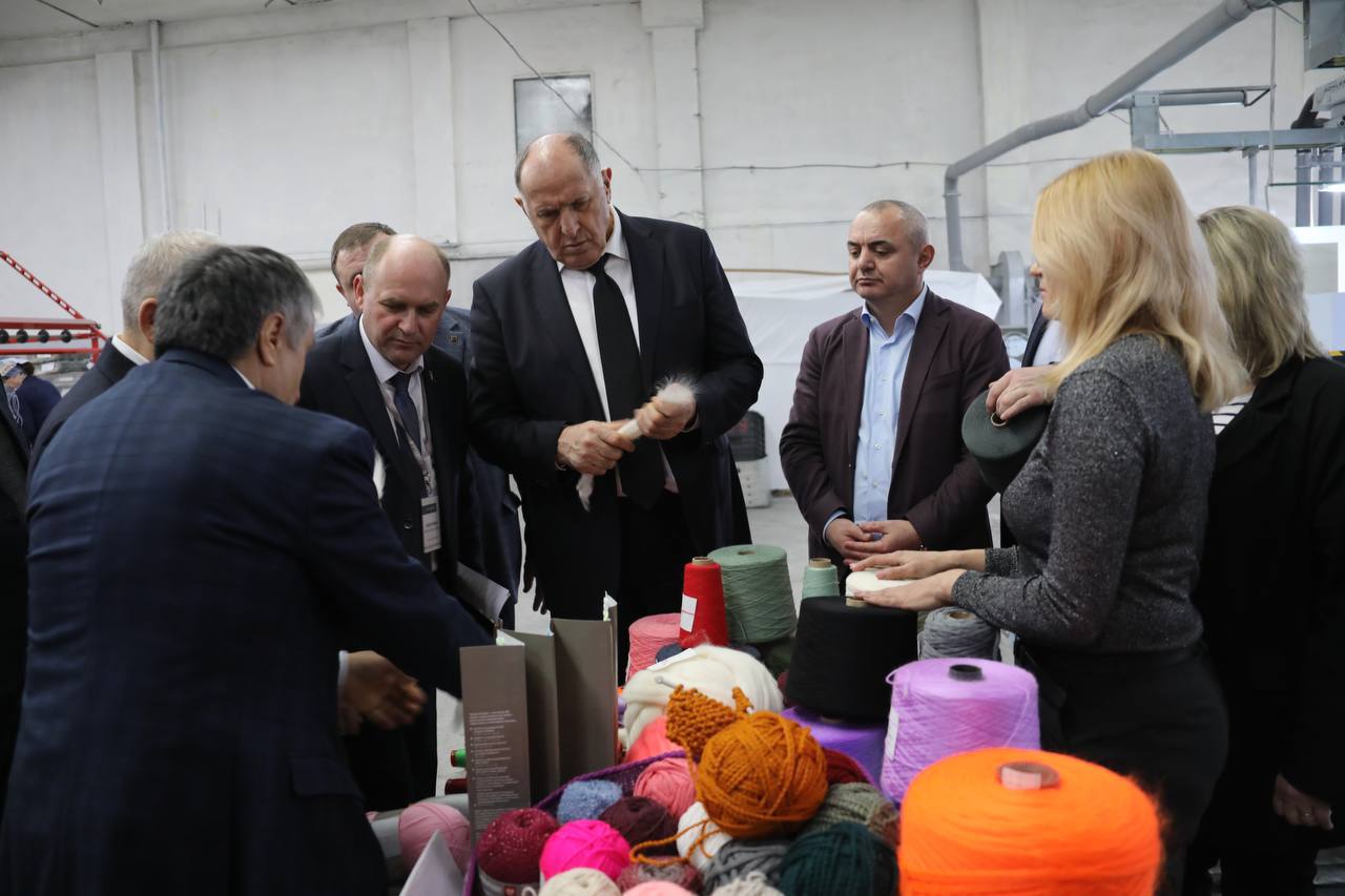 Предприятие из Белоруссии будет перерабатывать шерсть из Дагестана