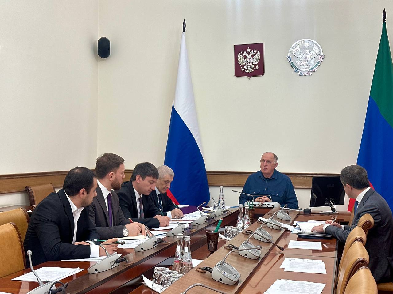 Абдулмуслим Абдулмуслимов провел совещание по вопросу подготовки визита делегации Дагестана в Оман