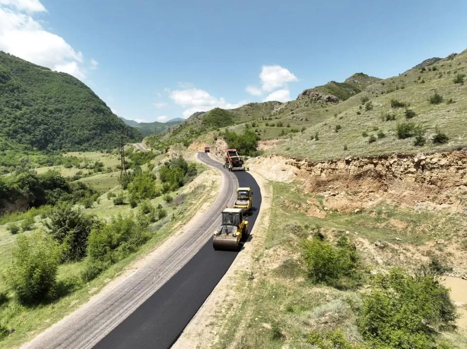 Ремонт дороги «Леваши – Акуша – Уркарах – Маджалис – Мамедкала» в Дахадаевском районе