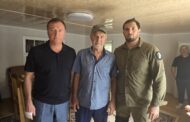 Заур Аскендеров посетил Ахмеда Омарова - отца пятерых участников СВО