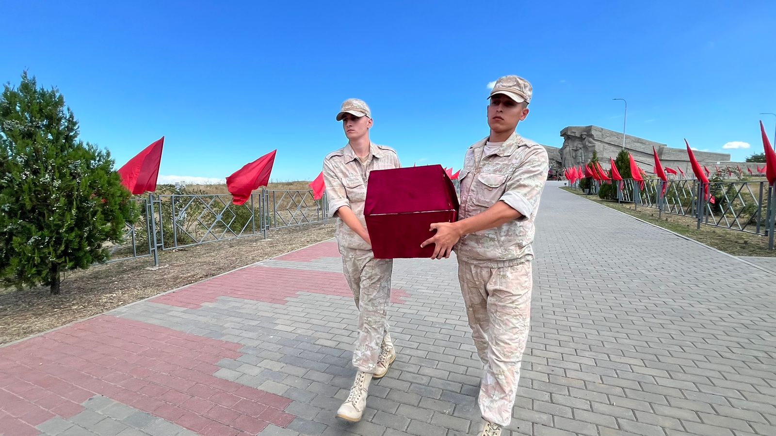В Керчи состоялась церемония передачи останков дагестанского солдата, погибшего в годы Великой Отечественной войны