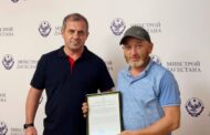 В Дагестане вручили жилищные сертификаты детям-сиротам и участникам СВО