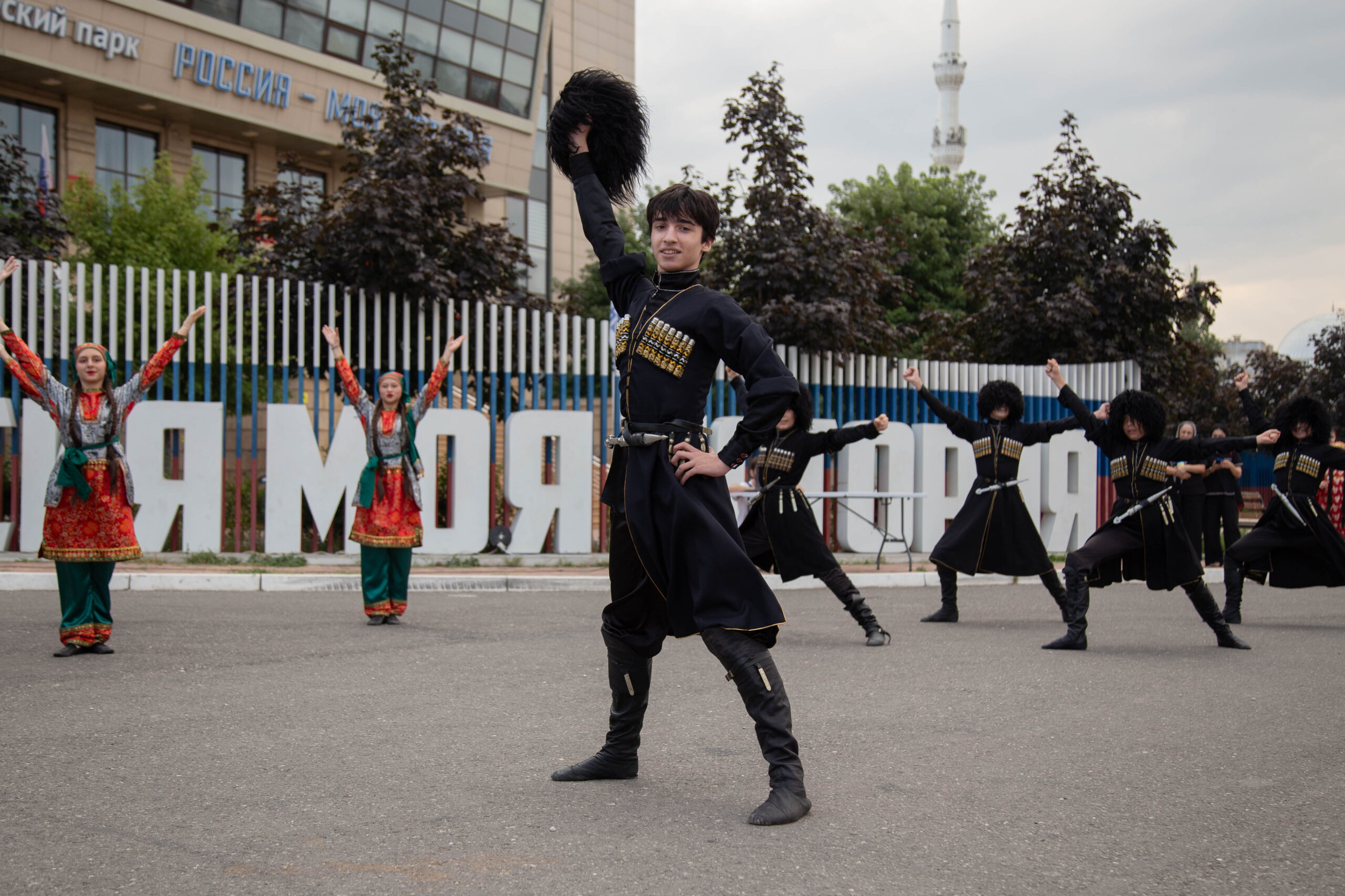 День единства народов Дагестана: сила веков, выкованная в горах