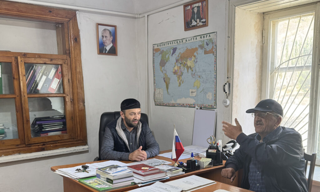 В редакции издания «Рутульские новости» прошла встреча с отцом погибшего участника СВО