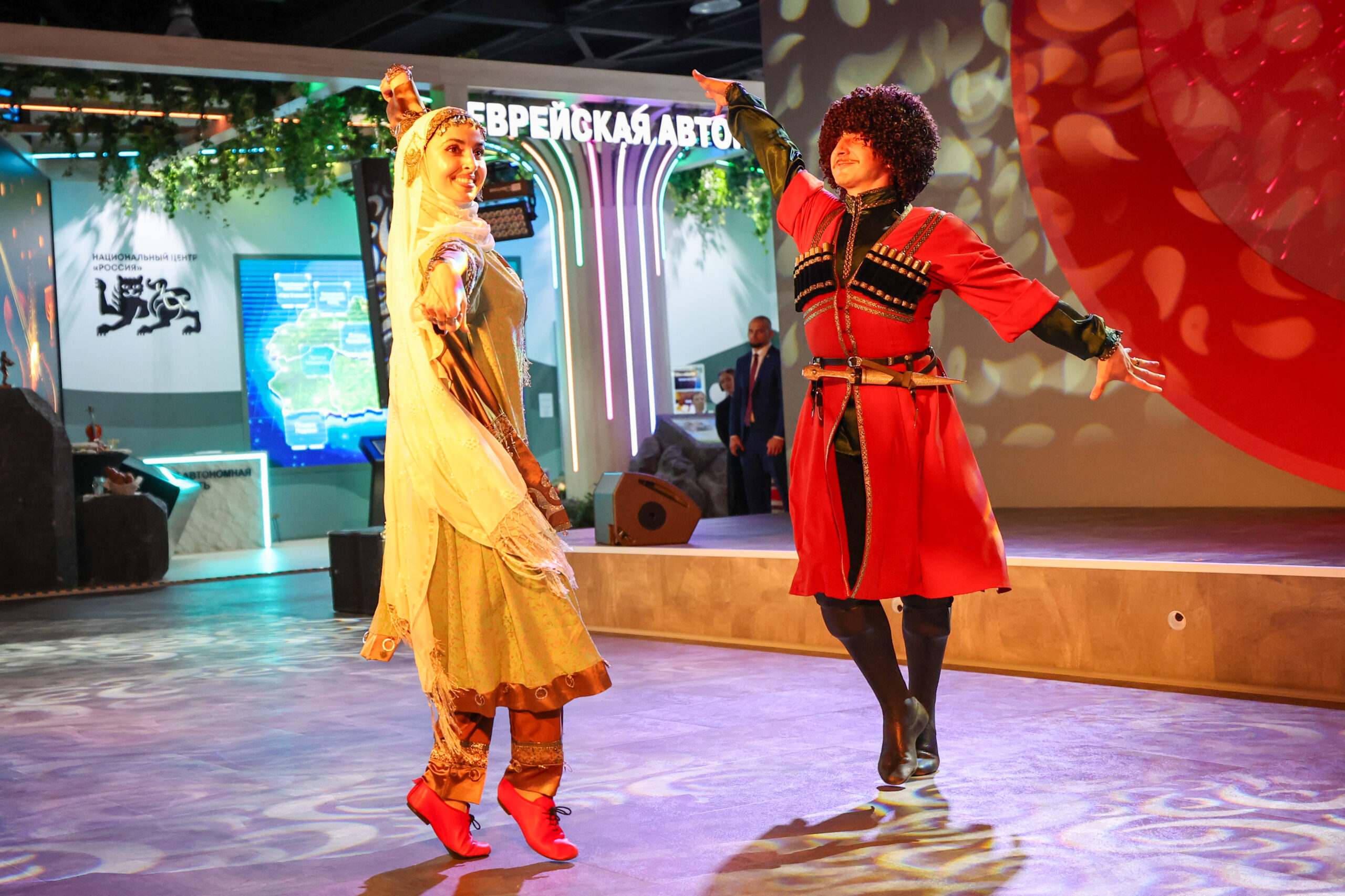 Будущее регионов страны в одном пространстве: в НЦ «Россия» открылась выставка «Платформа Будущего»