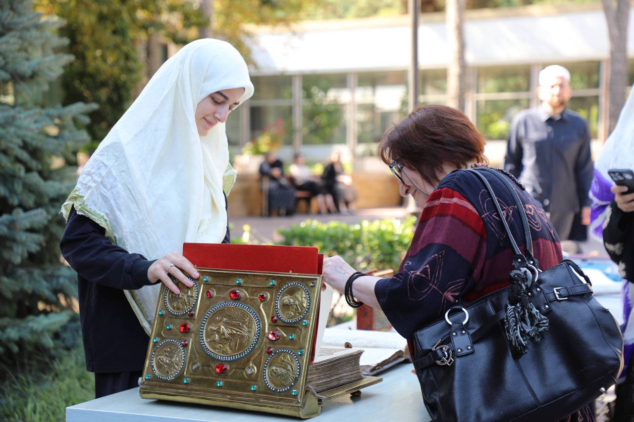 В Дагестане открылся XII Международный межрелигиозный молодежный форум