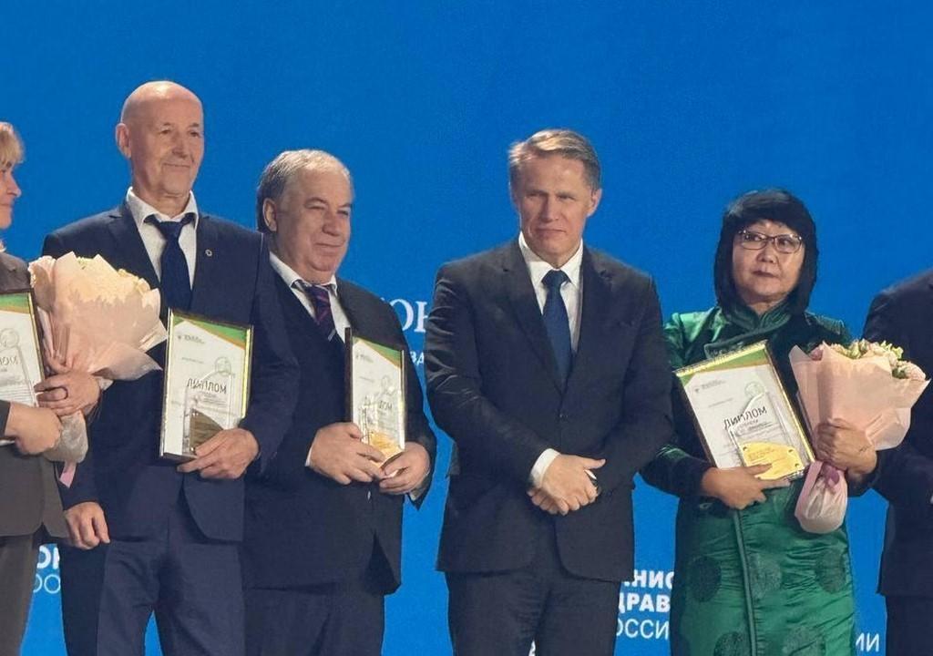 Главврач ДРКБ признан победителем в номинации «Лучший руководитель медицинской организации»