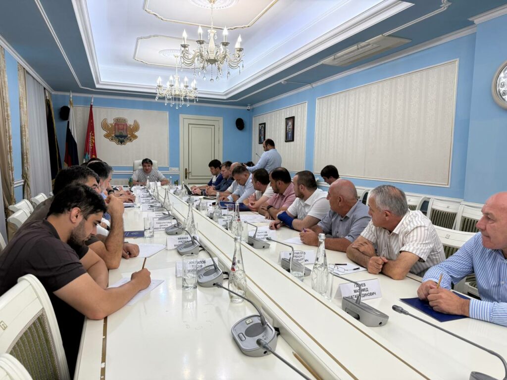 Махачкала борется с массовыми отключениями электричества