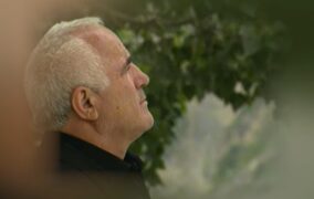 «Уступай дорогу дураку и хану»