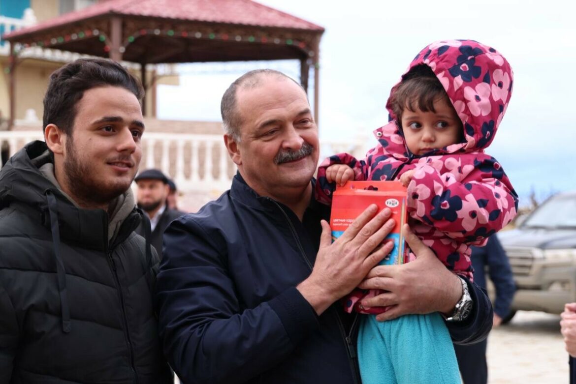 Палестинские беженцы прошли льготное обучение в дагестанском Учебно-производственном комбинате