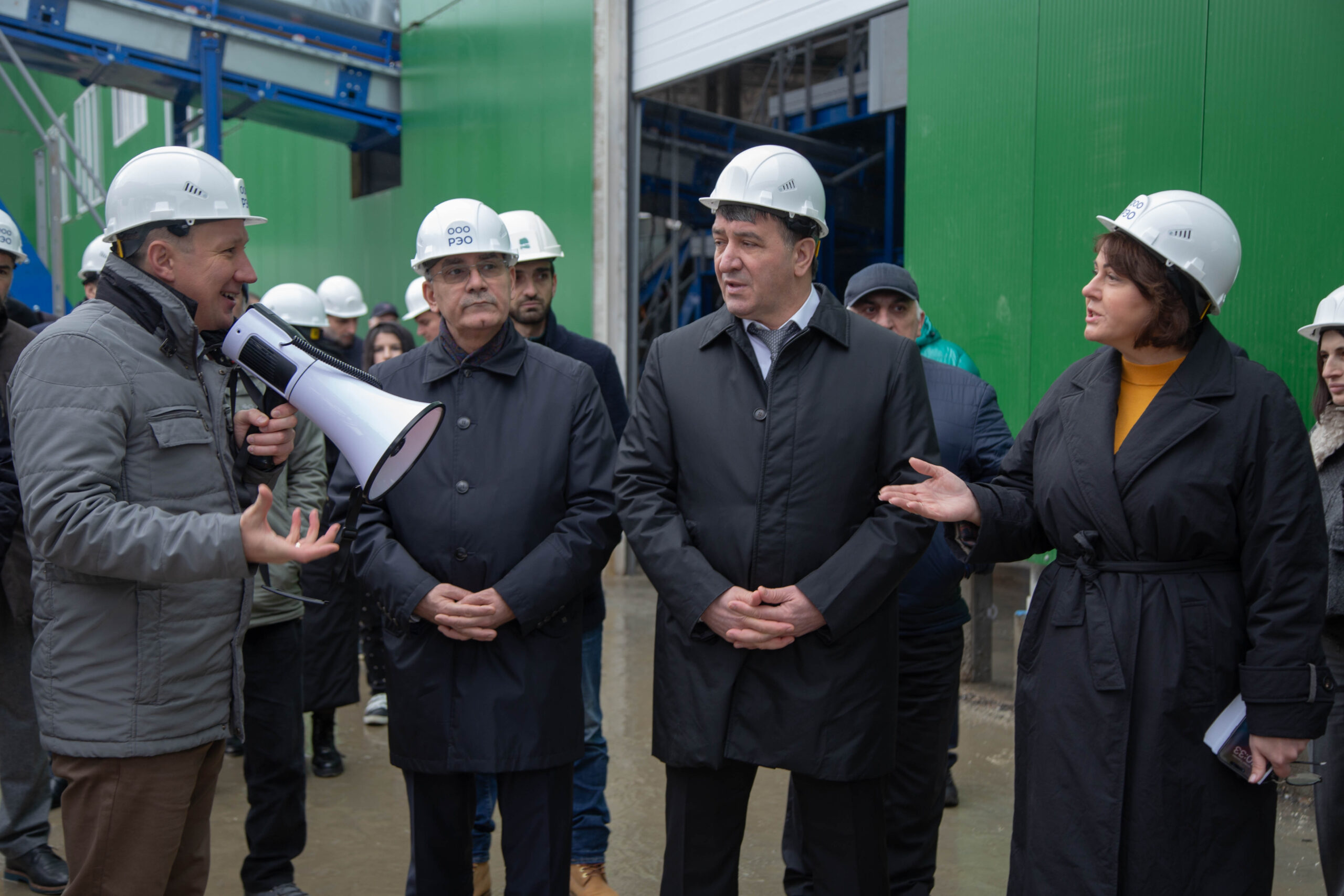 Первый мусор принят. У дагестанского мусора появляются комплексы