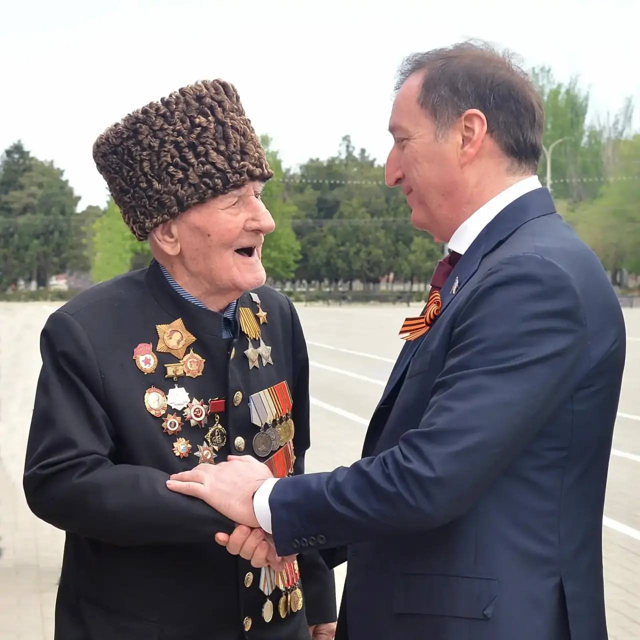 Заур Аскендеров поздравил с днем рождения Героя России Ибрагим-Пашу Садыкова