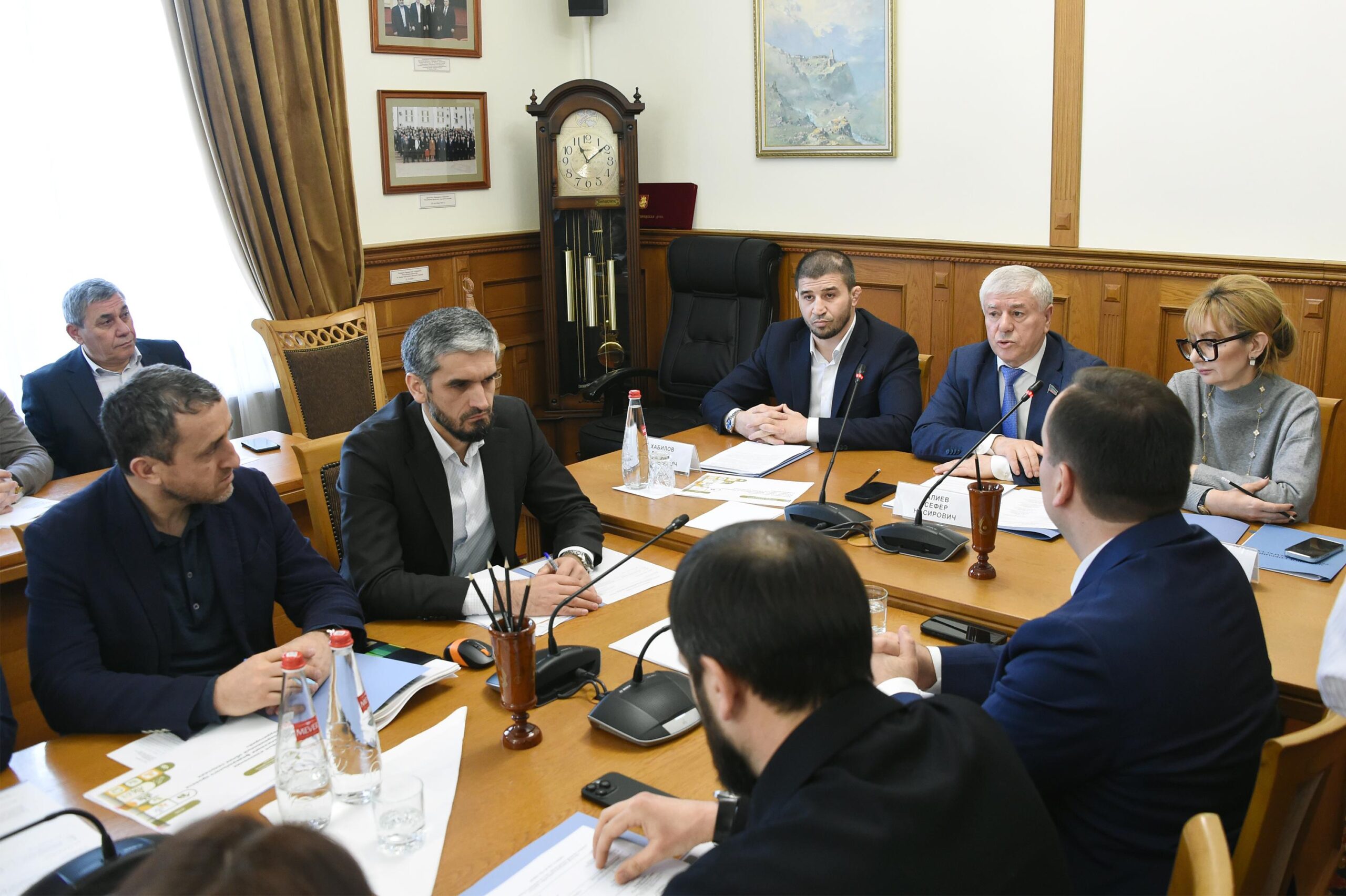 34 опорных села: в Дагестане обсудили приоритеты развития сельских территорий