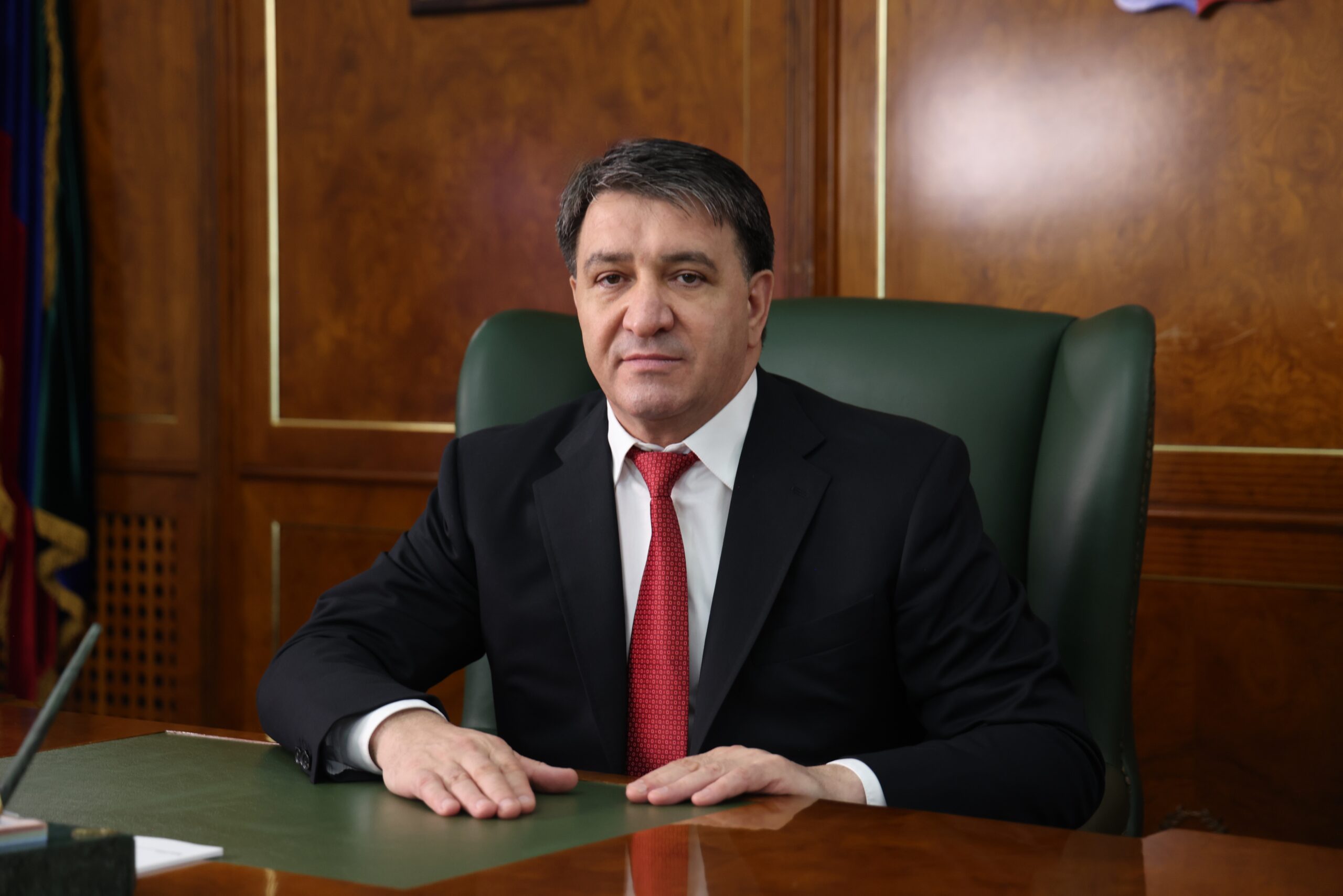 Джамбулат Салавов признан лучшим мэром Северного Кавказа по версии читателей «АиФ»