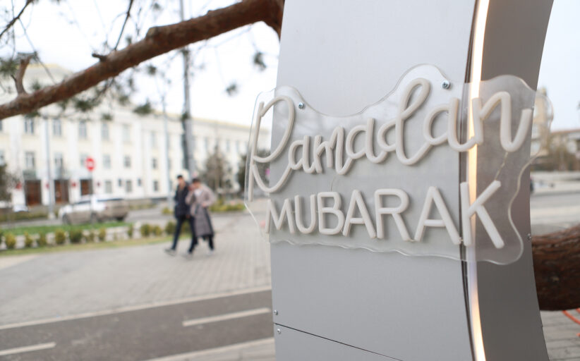 «Продажа только ящиками!»