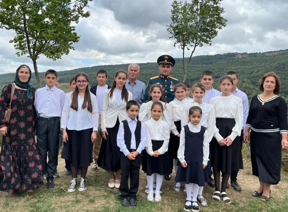 В Сулейман-Стальском районе школа названа именем Героя России Муслима Муслимова