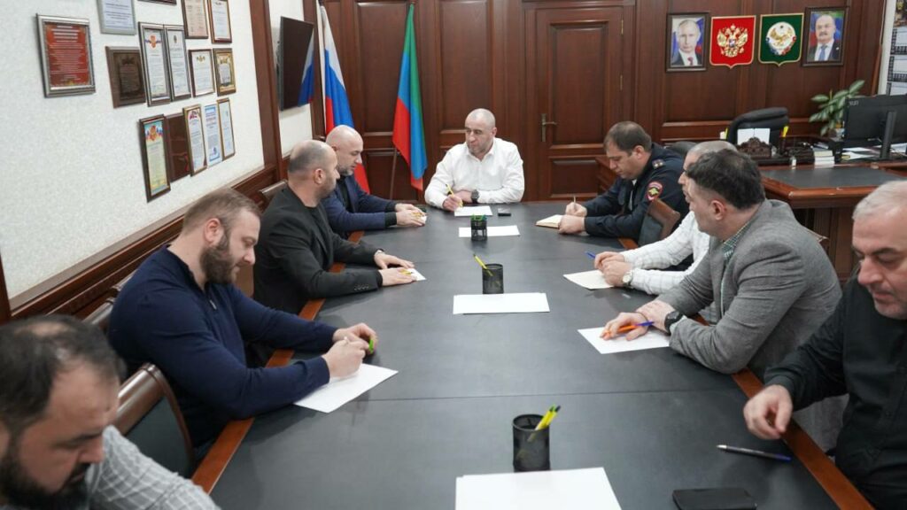 В Дагестанских Огнях обсудили ход призыва и гарантии для срочников