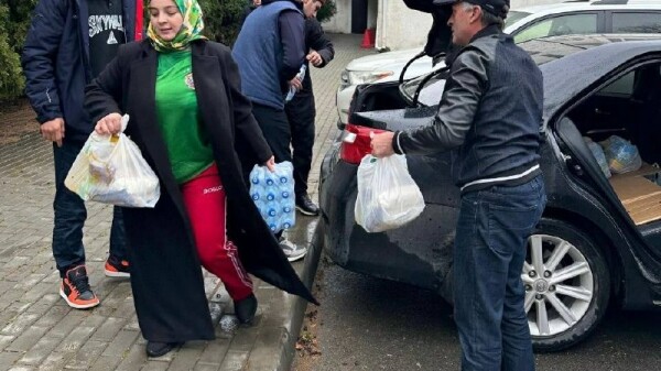 Депутаты Дагестана помогают пострадавшим от стихии