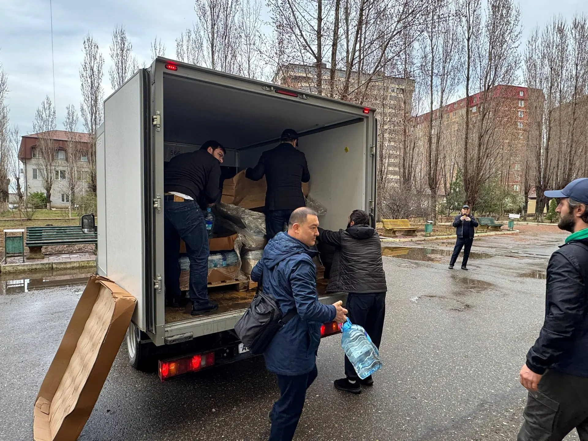 Помощь и взаимовыручка на фоне чрезвычайной ситуации
