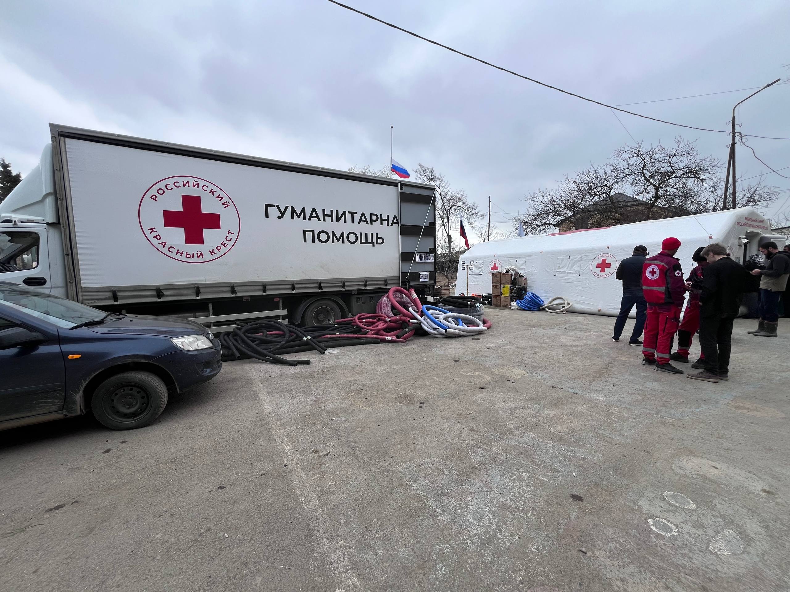 Для помощи пострадавшим в Мамедкале открыты два склада